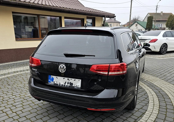 Volkswagen Passat cena 75900 przebieg: 178640, rok produkcji 2018 z Kleczew małe 232